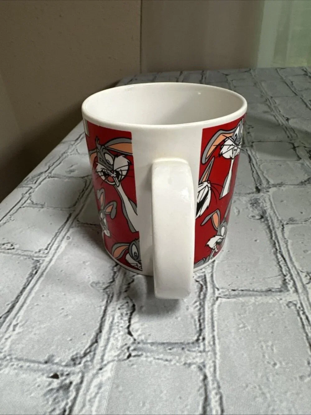 N/A vtg looney